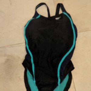Womens Speedo Bathing Suit